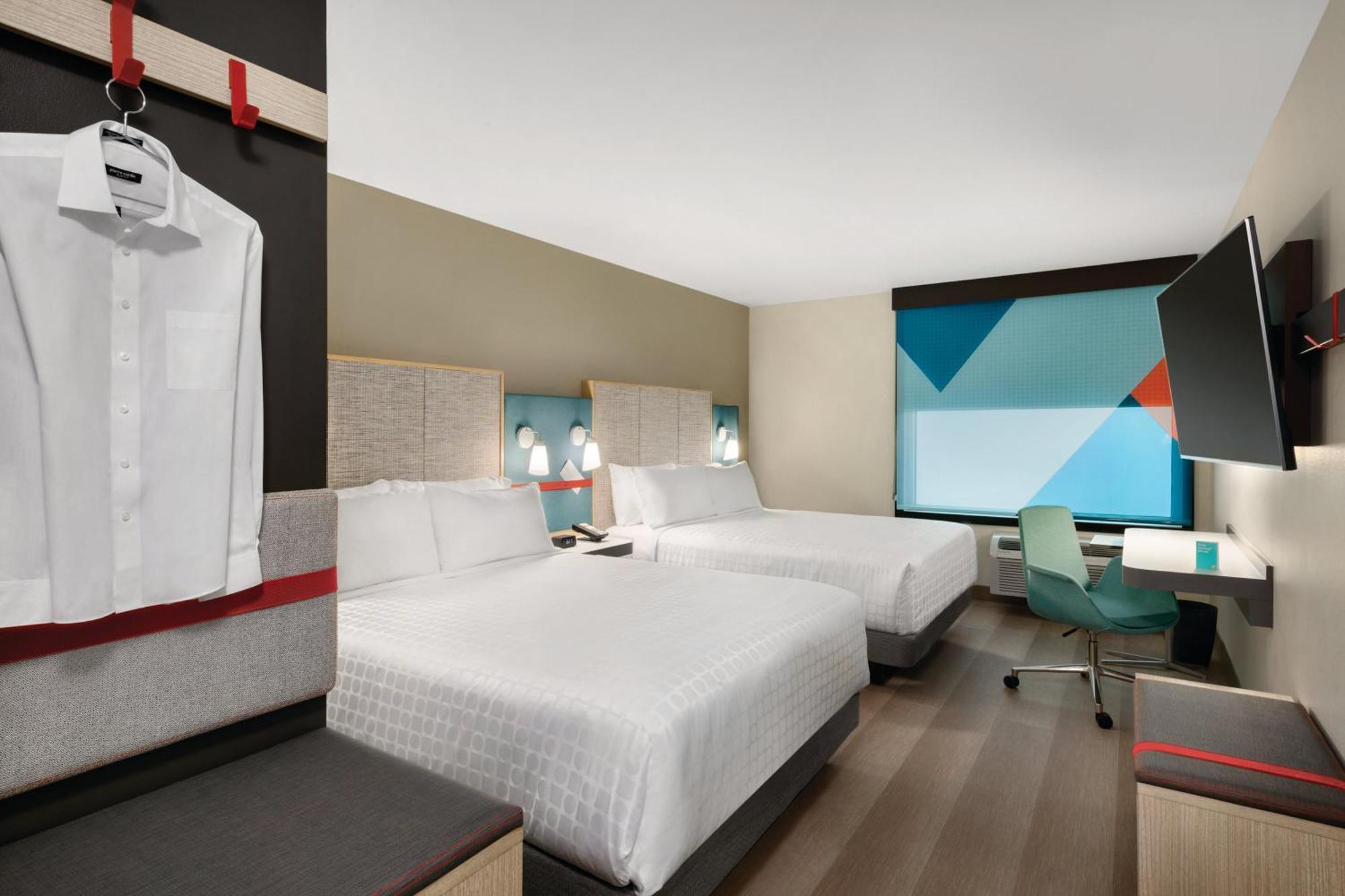 Standard Queen Room Two Queen Beds